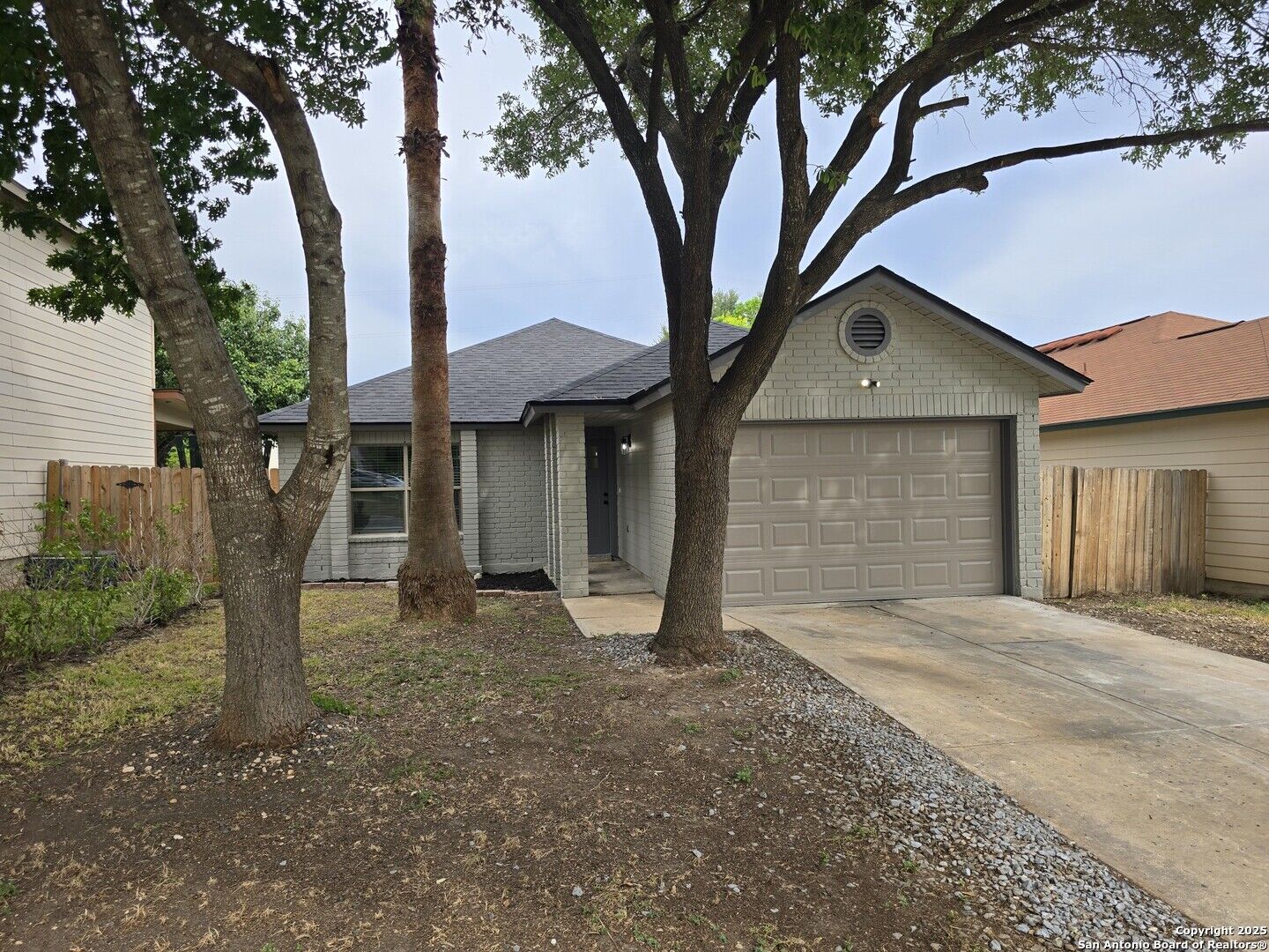 Property Photo: 7822 Winterstone TX 78254