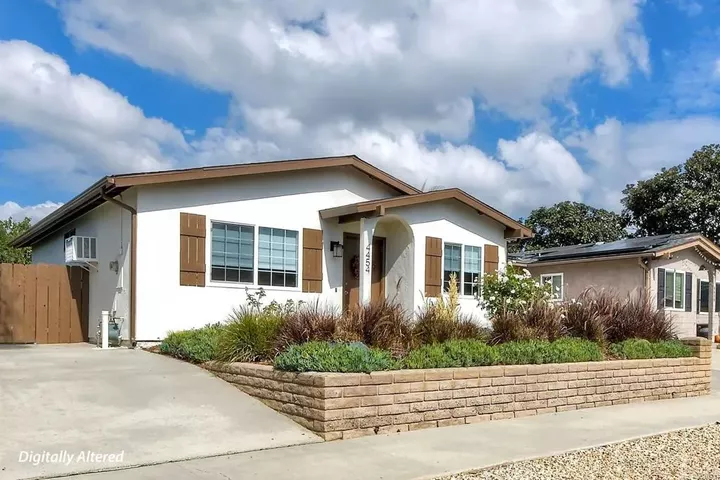 Property Photo:  4454 Via Felicita  CA 92057 