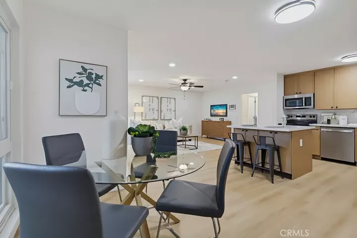 Property Photo:  635 S Prospect 103  CA 90277 