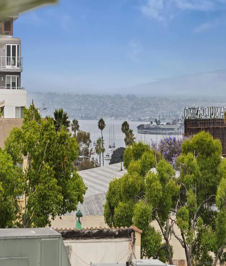 Property Photo:  1970 Columbia St 312  CA 92101 