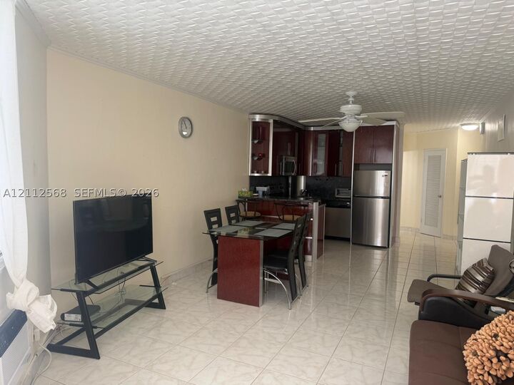 Property Photo:  1936 S Ocean Dr 8B  FL 33009 