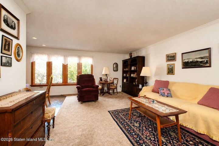 Property Photo:  216 Clermont Place  NY 10314 