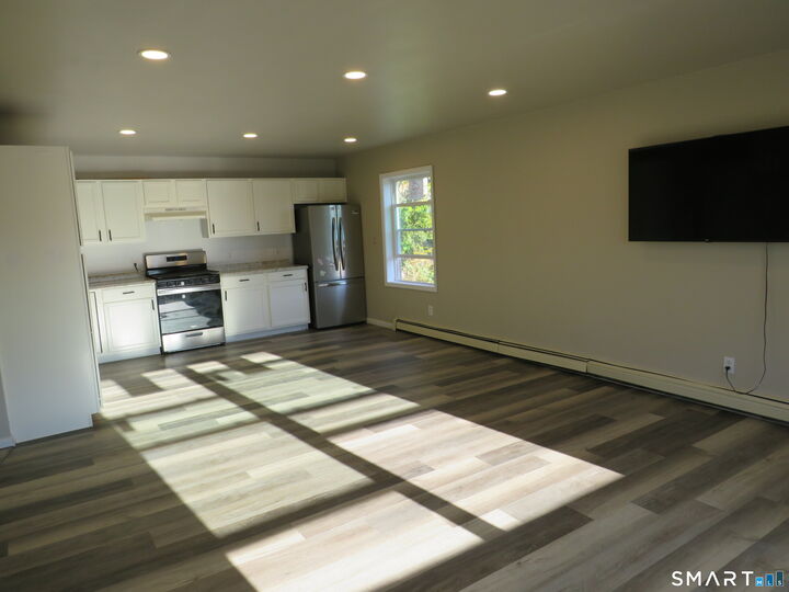 Property Photo:  58 State Street Apt 2  CT 06810 