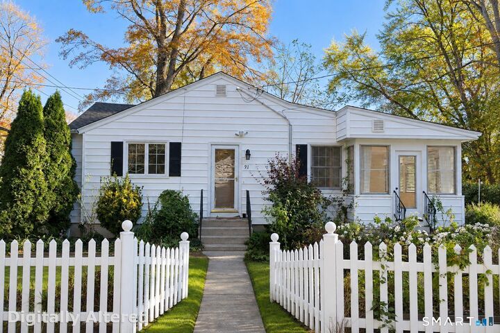 Property Photo:  91 Neck Road  CT 06443 