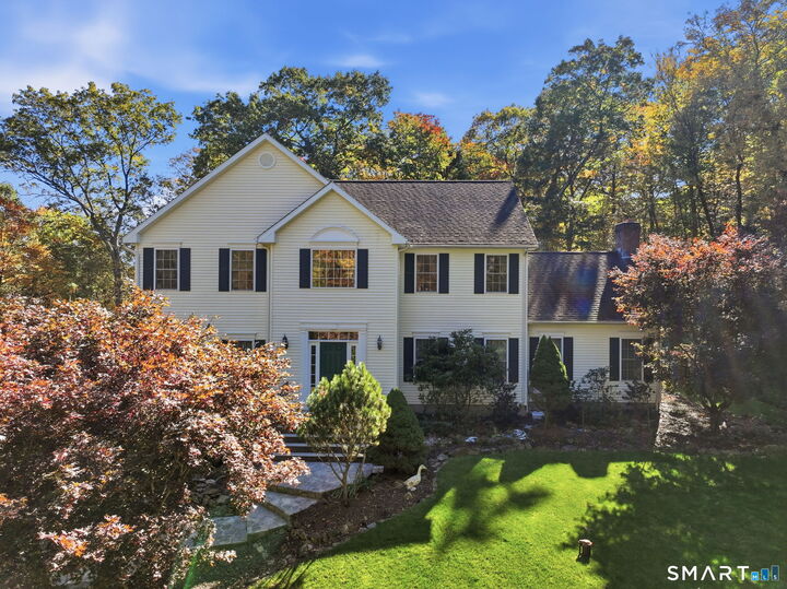 Property Photo:  36 Woodbine Lane  CT 06482 