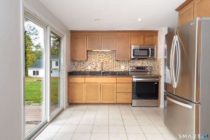Property Photo:  267 Kings Highway  CT 06473 