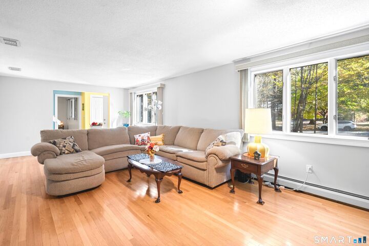 Property Photo:  8 Rolling Hills Trail  CT 06043 