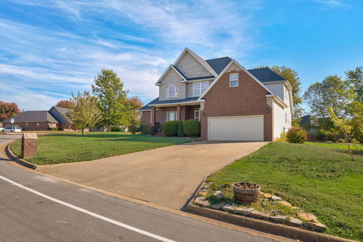 Property Photo: 370 Shores Parkway MO 65742