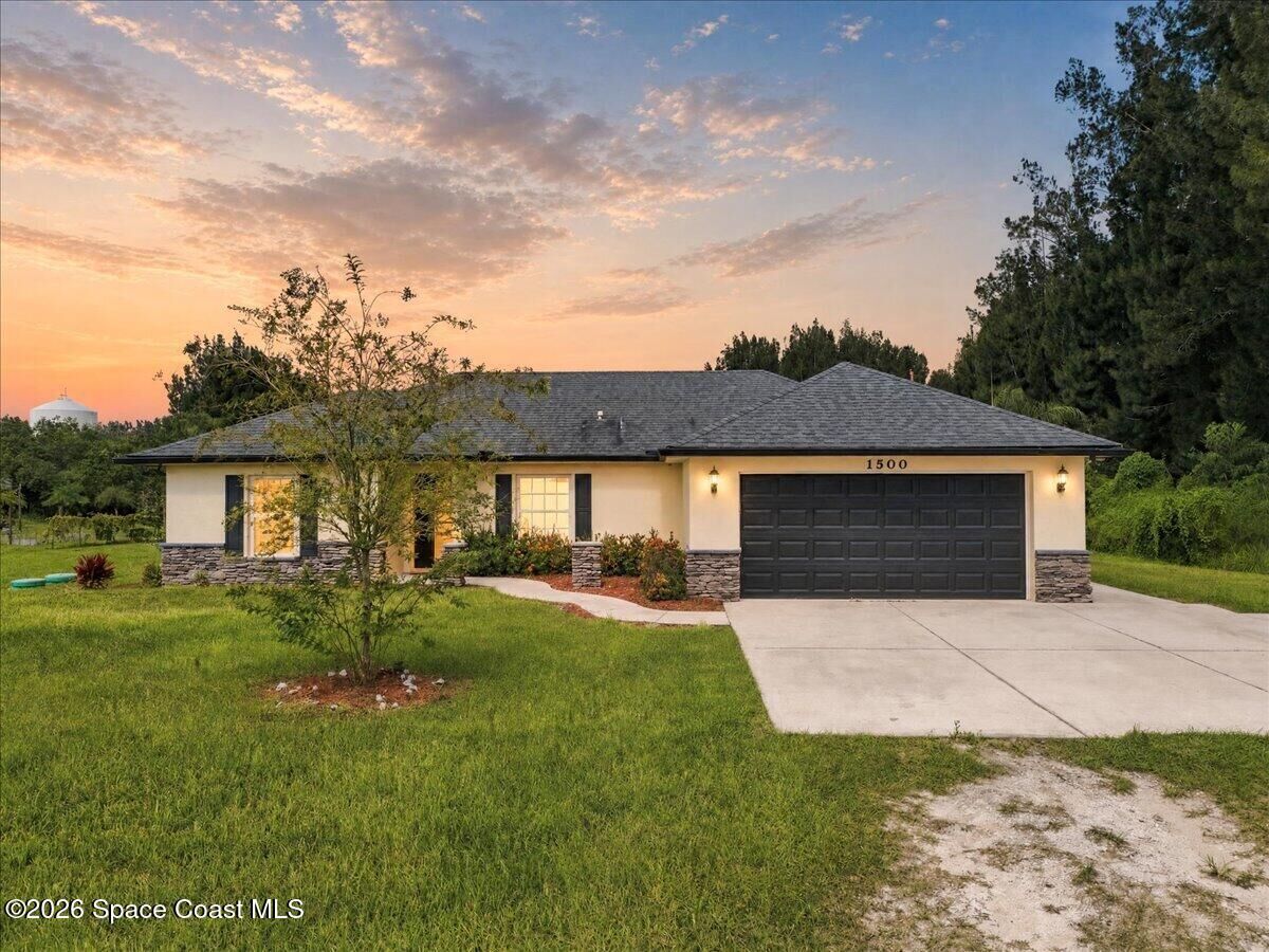Property Photo:  1500 Dalbora Road  FL 32953 