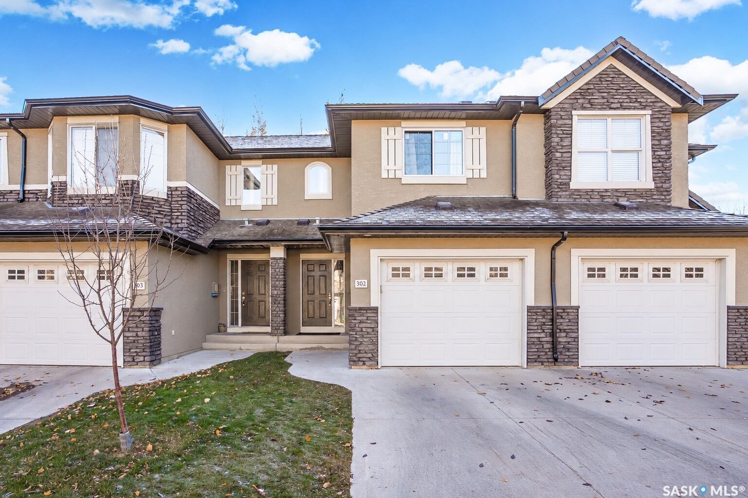Property Photo: 410 Hunter Road 302 SK S7T 0L5