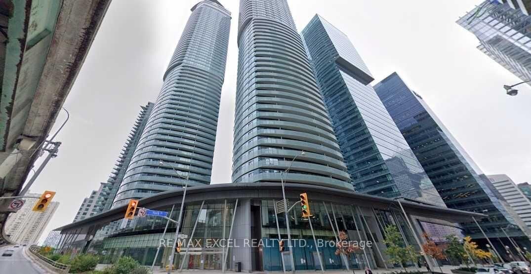 Property Photo: 14 York Street 3704 ON M5J 0B1