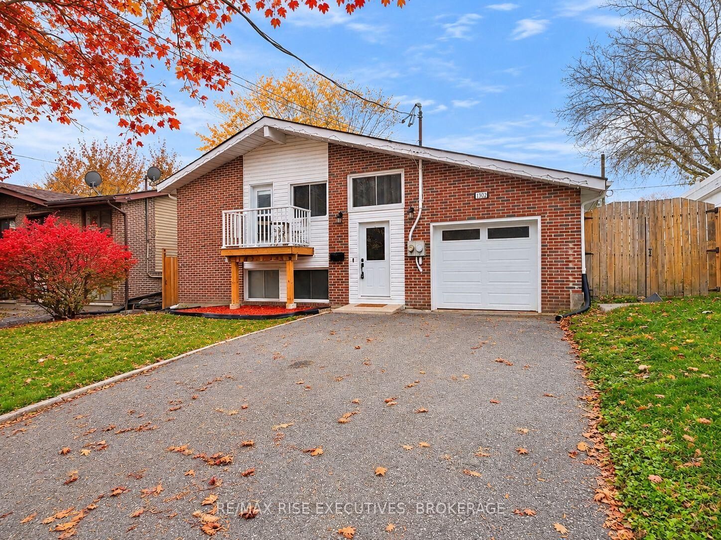 Property Photo: 1302 Montreal Street ON K7K 3L6