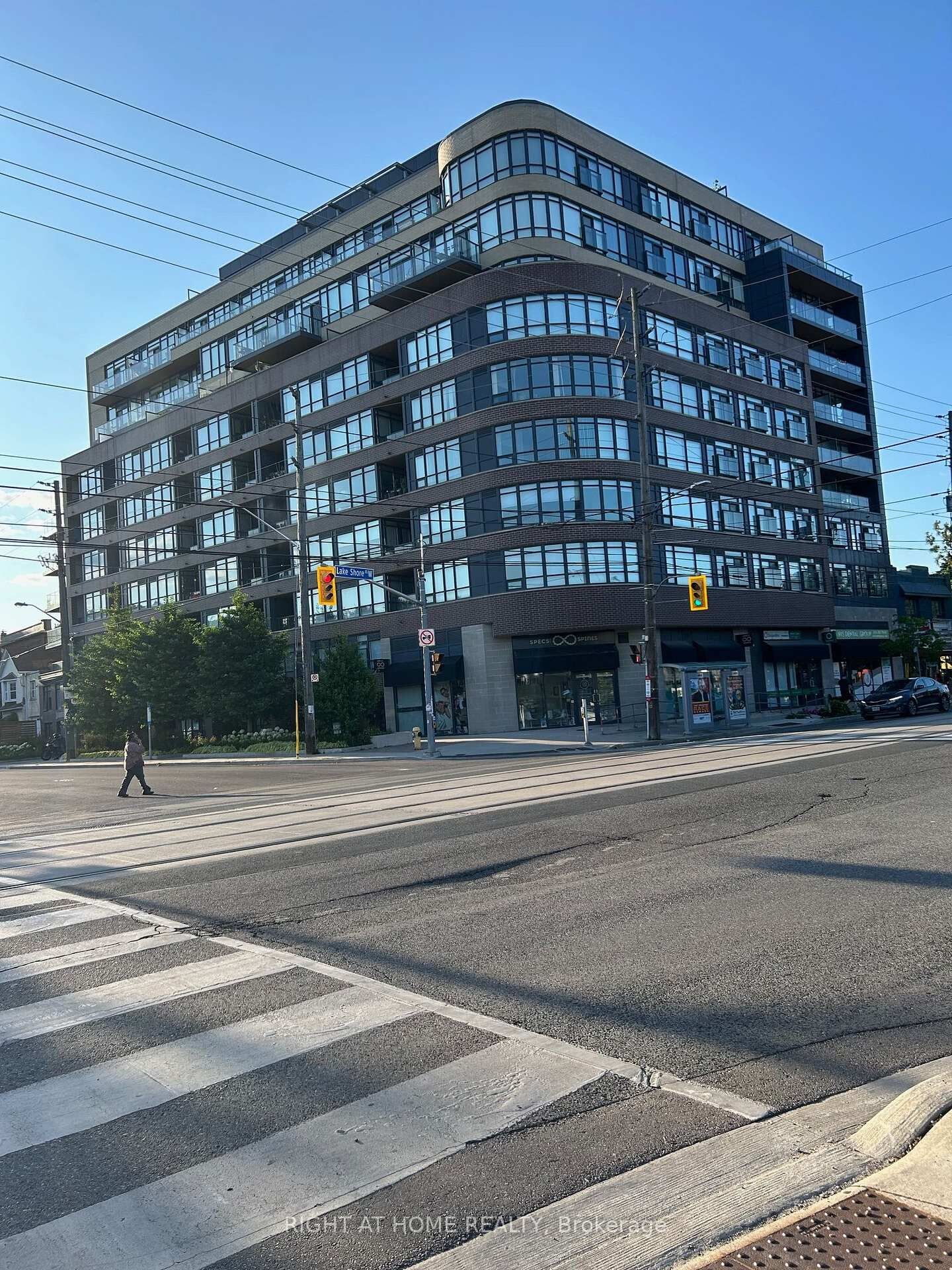 Property Photo:  11 Superior Avenue 810  ON M8V 0A7 