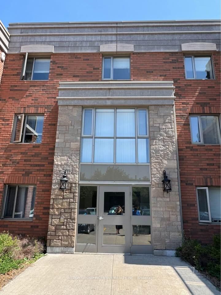 Property Photo:  496 Yonge Street 405  ON L4N 4E2 