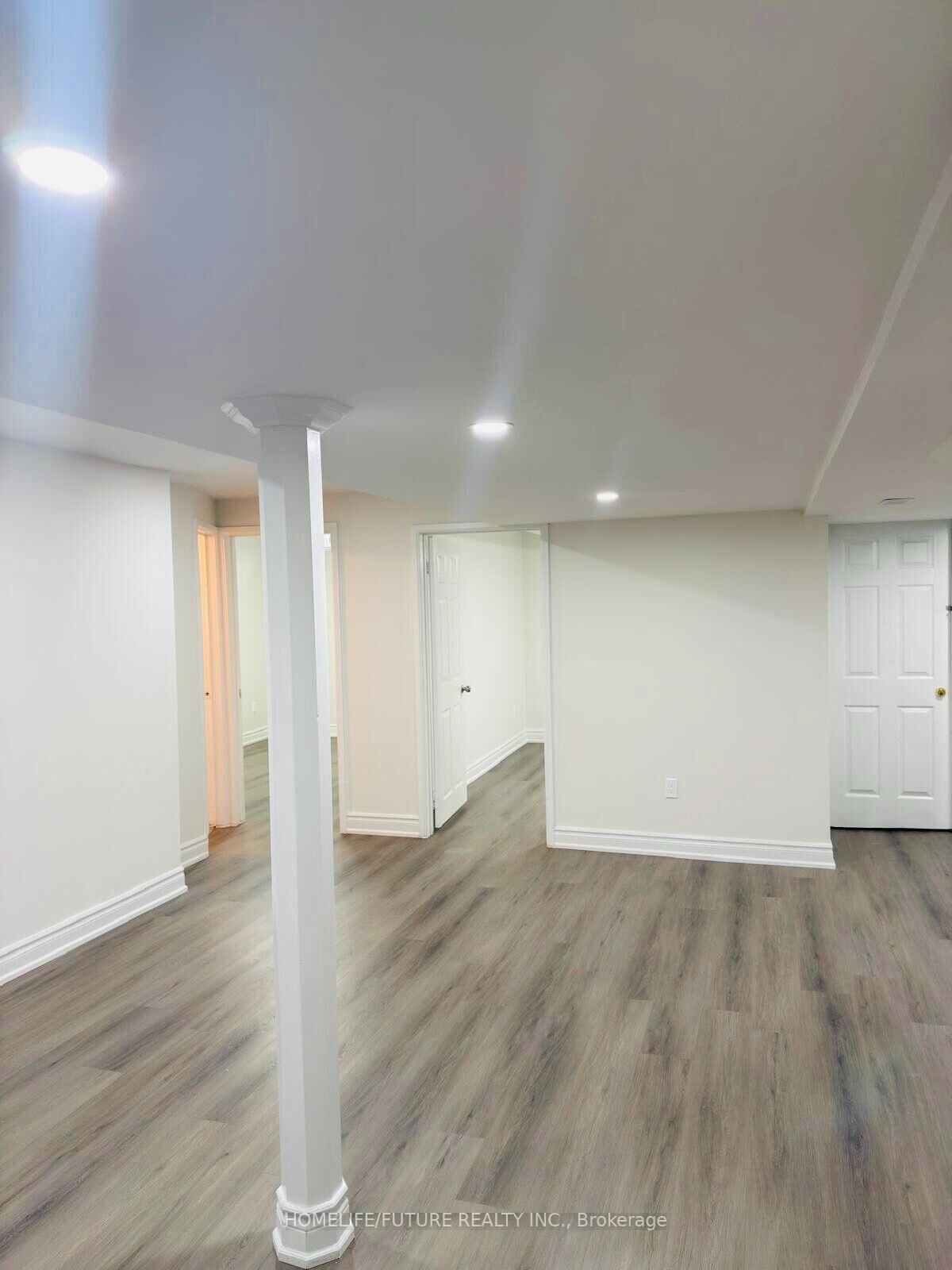 Property Photo: 9 Glenheather Terrace Bsmt ON M1B 5H3
