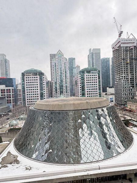 Property Photo: 71 Simcoe Street 1002 ON M5J 2S9