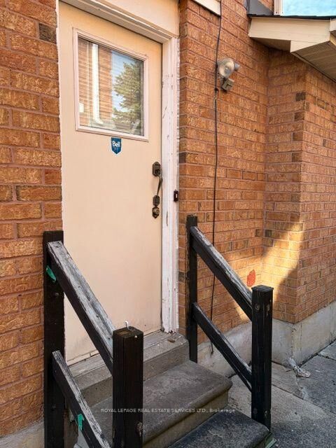 Property Photo: 78 Bristol Road Basement ON L3Y 8B5
