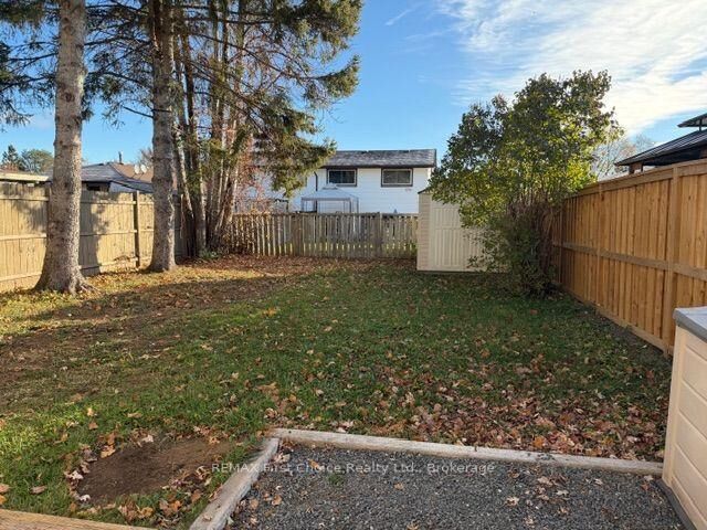 Property Photo:  254 Perth Crescent  ON P7A 7N7 