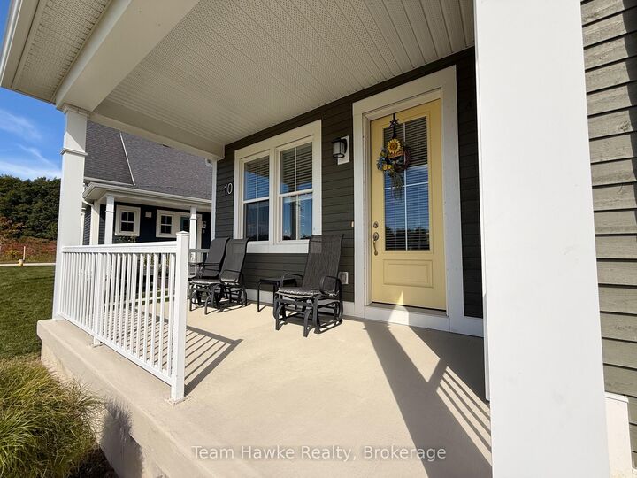 Property Photo:  10 Samantha Lane  ON L4R 0H4 