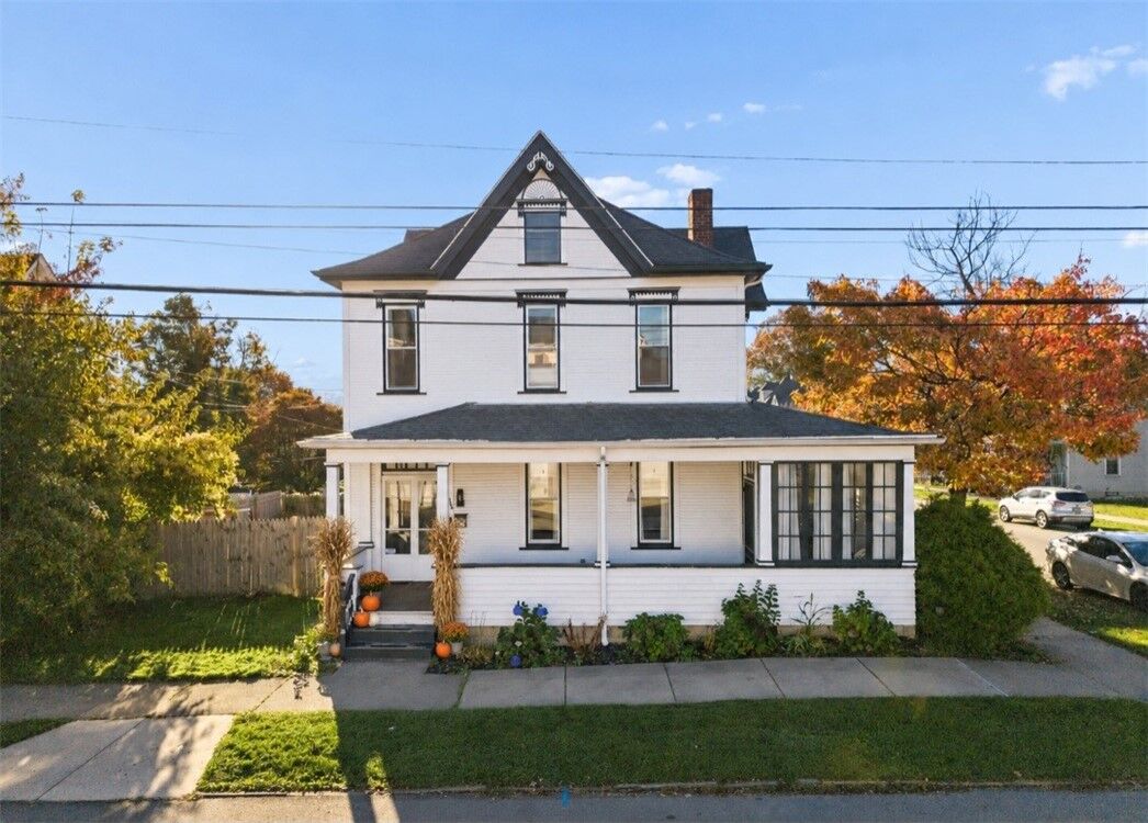 Property Photo: 332 Brandon St PA 15601