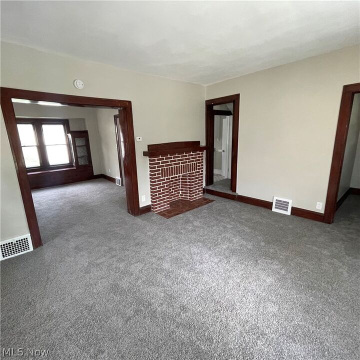 Property Photo:  3201 E 121st Street  OH 44120 