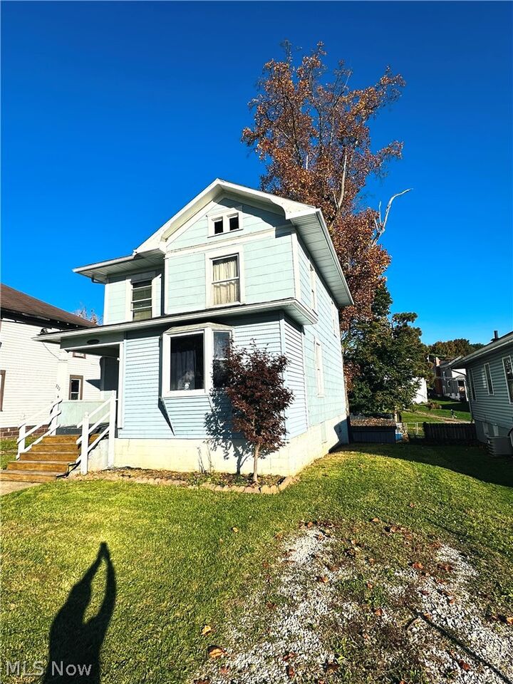 Property Photo: 722 N 16th Street OH 43725