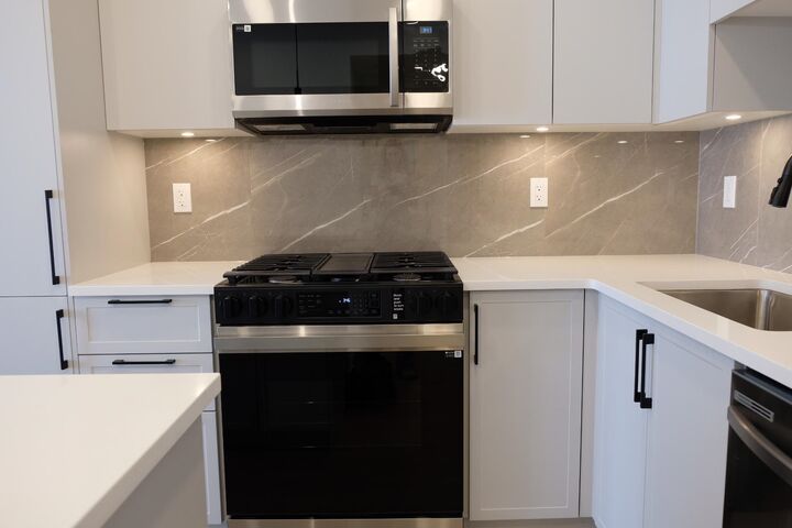 Property Photo:  3528 146A Street  BC V4P 1B2 