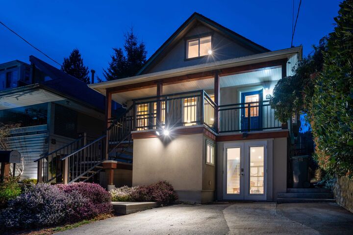 Property Photo:  272 Osborne East Road  BC V7N 1M1 