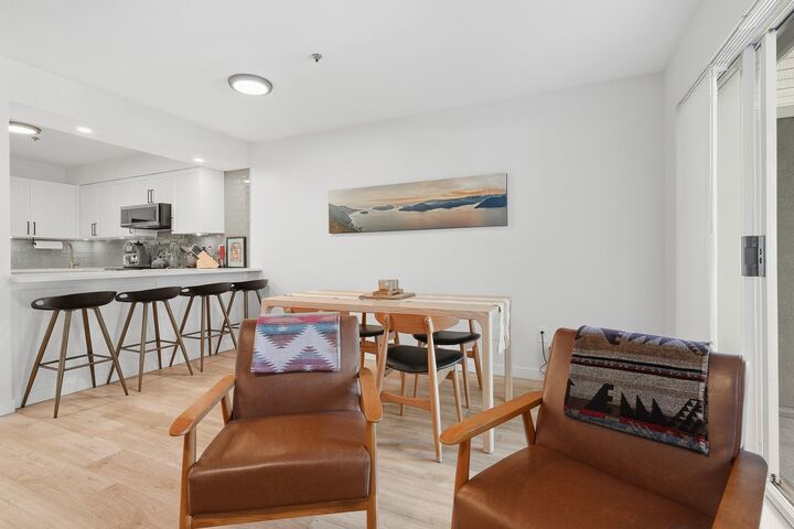 Property Photo: 1048 East 7th Avenue 2 BC V5T 1P7