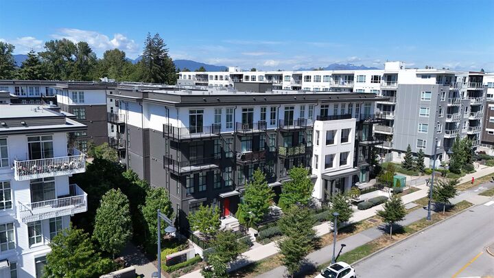 Property Photo:  13963 105 Boulevard 304  BC V3T 0M9 