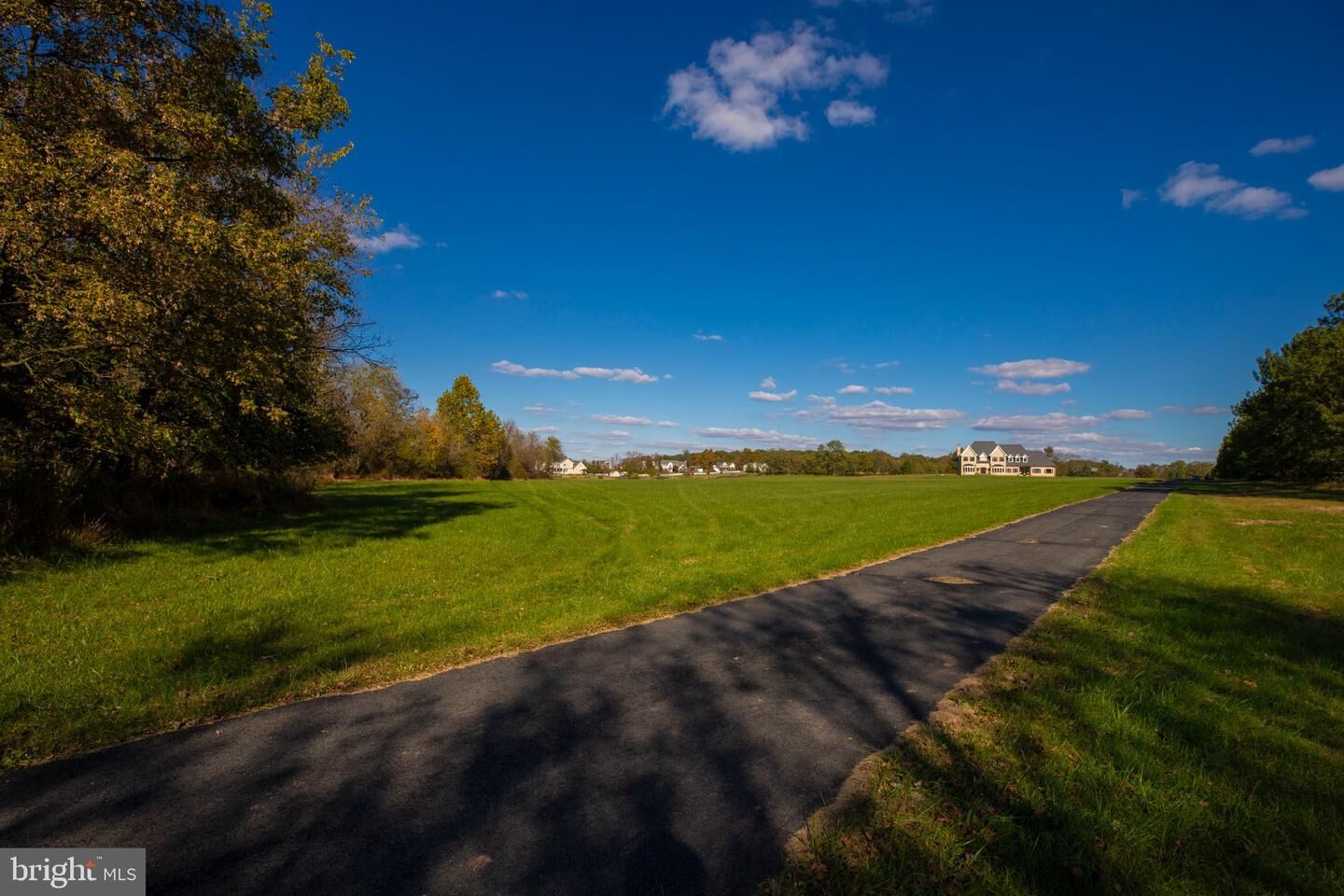 Property Photo: 15028 Merritt Farm Lane VA 20176