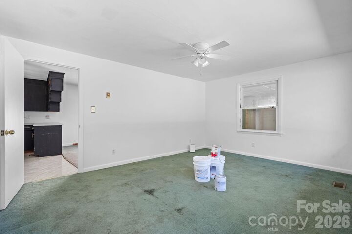 Property Photo:  2509 29th Street  NC 28601 