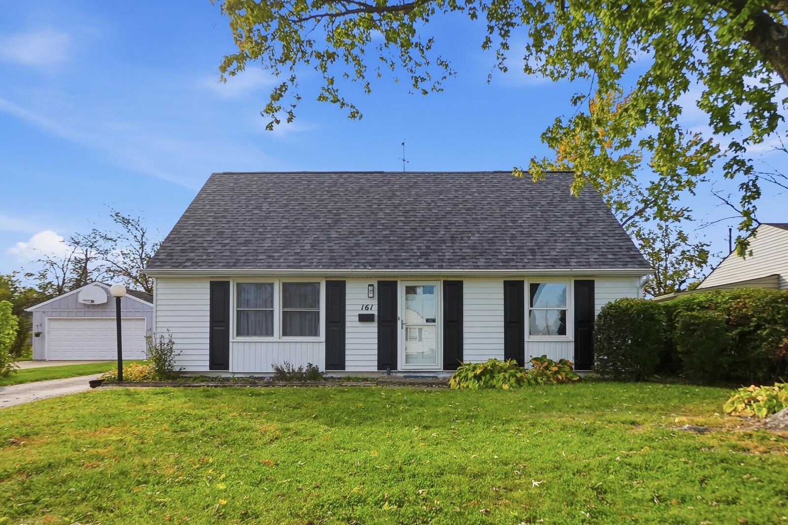 Property Photo: 161 Topsfield Road OH 43228