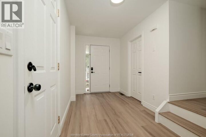 Property Photo:  1664 Fieldcrest Lane  ON N8N 4Z8 