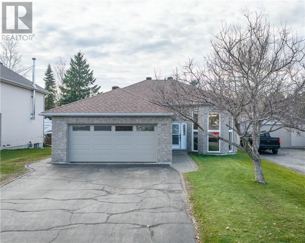 Property Photo:  4319 Chateau  ON P3P 1Y6 