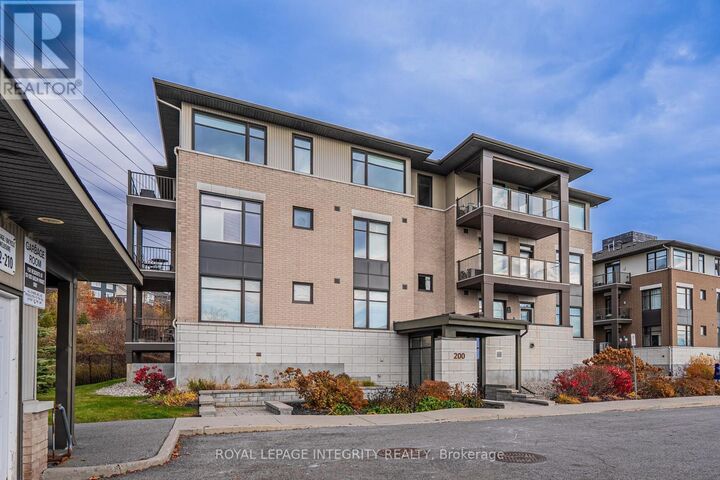 Property Photo: 200 Guelph Private 303 ON K2T 0J8