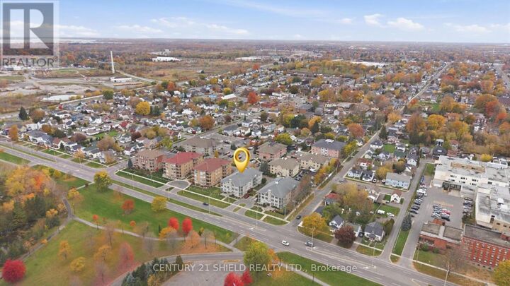 Property Photo:  311 West Water Street West 203  ON K6J 1A5 