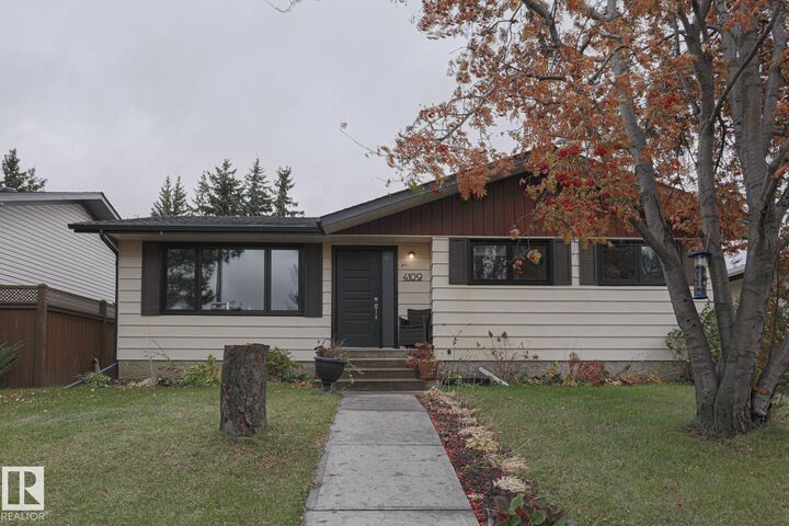Property Photo:  4109 44 Street  AB T7Z 1J6 