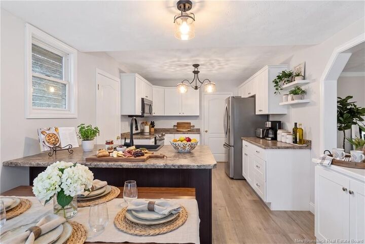 Property Photo:  20 Vista Drive  NB E1A 4L5 