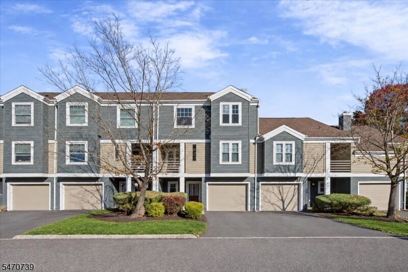 Property Photo: 192 Crestview Rd NJ 08807