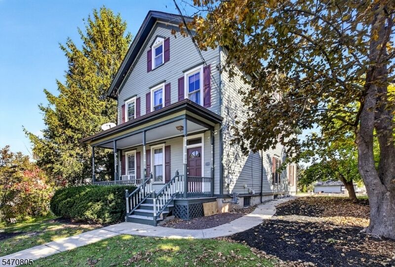 Property Photo:  88 Broad St  NJ 08822 