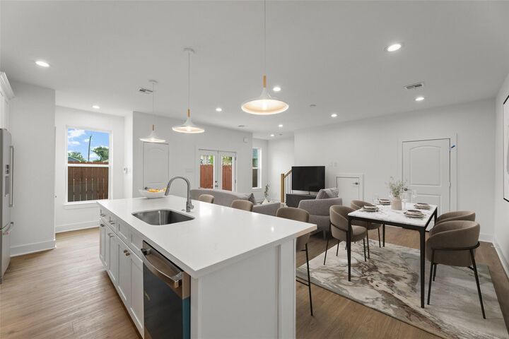 Property Photo:  1477 Ferguson Way  TX 77088 