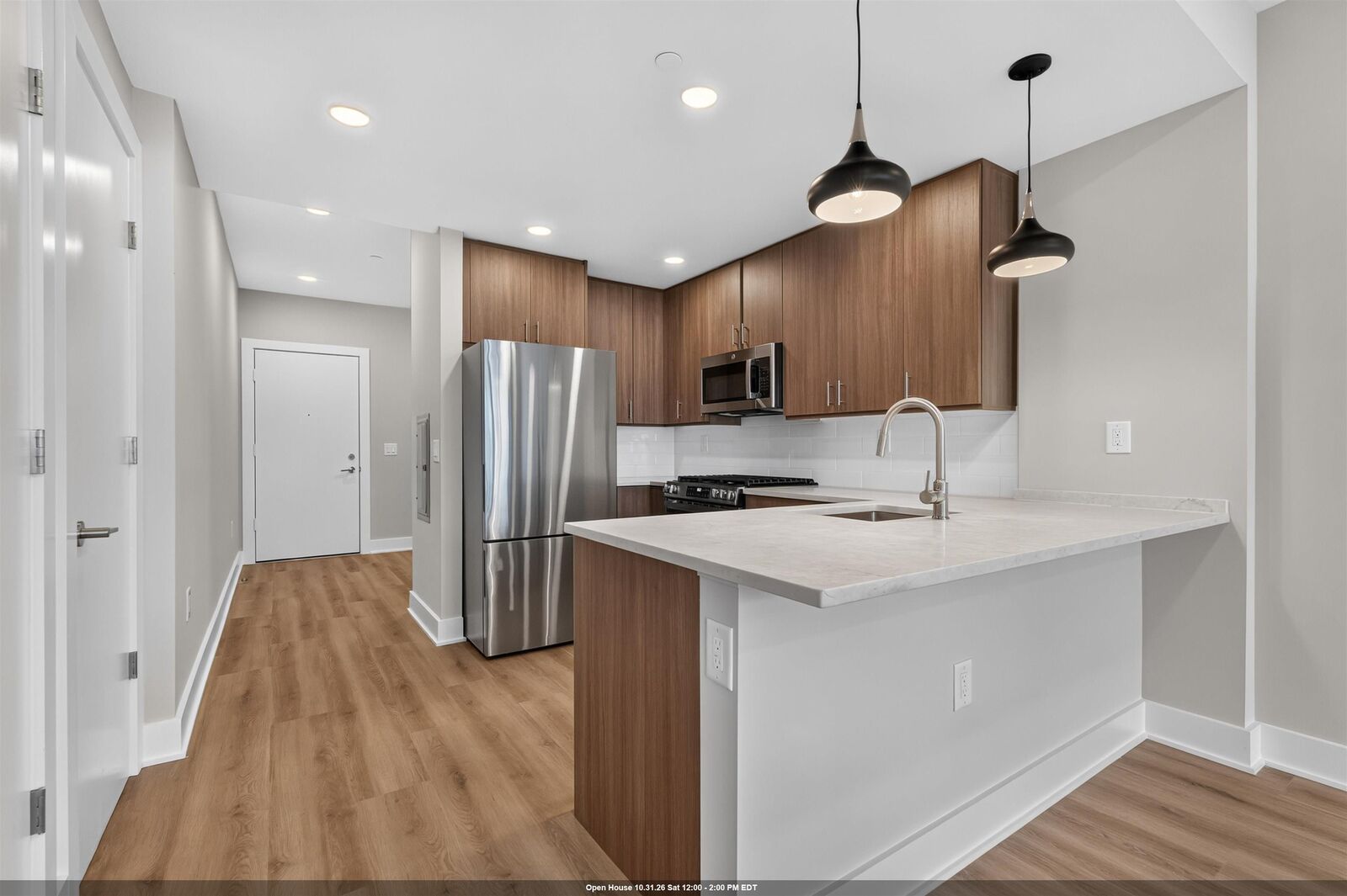 Property Photo: 72 Vroom St 507 NJ 07306