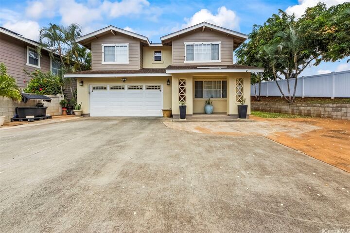 Property Photo: 94-517 Kaikua Place HI 96797