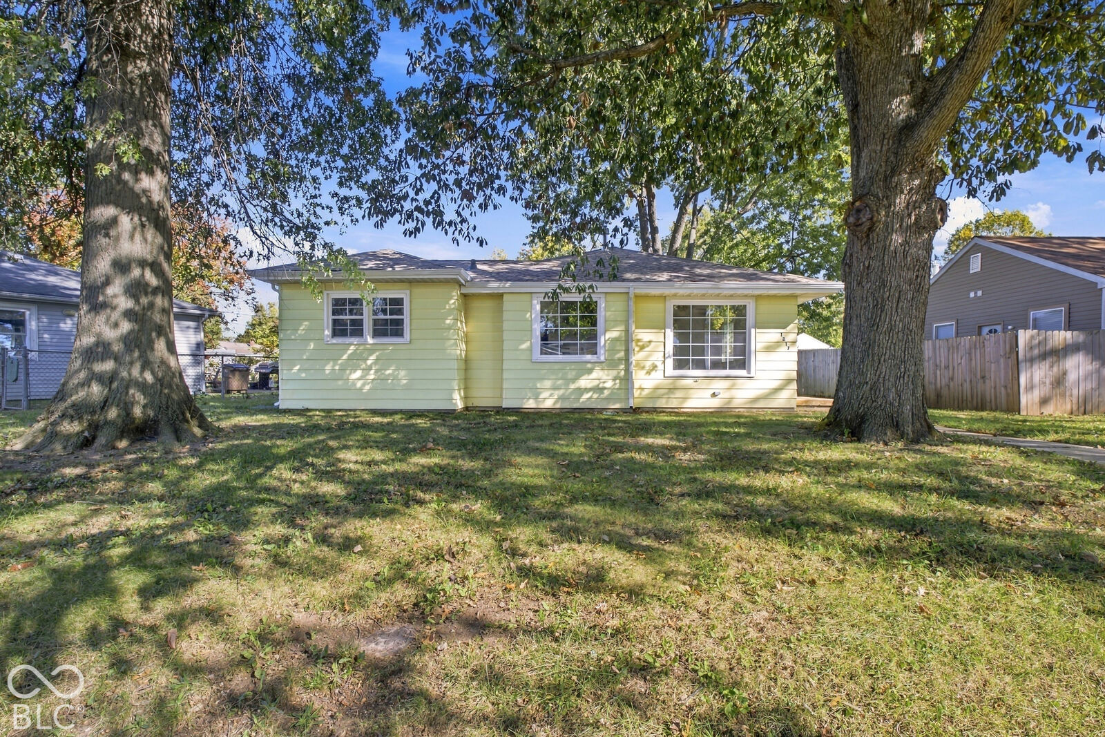 Property Photo:  1317 Pennsylvania Street  IN 47201 