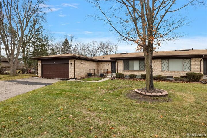 Property Photo:  24011 Wildbrook Court  MI 48034 1336 