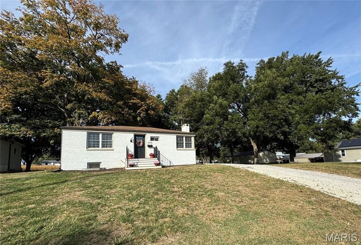 Property Photo:  1015 Kaskaskia Street  IL 62263 