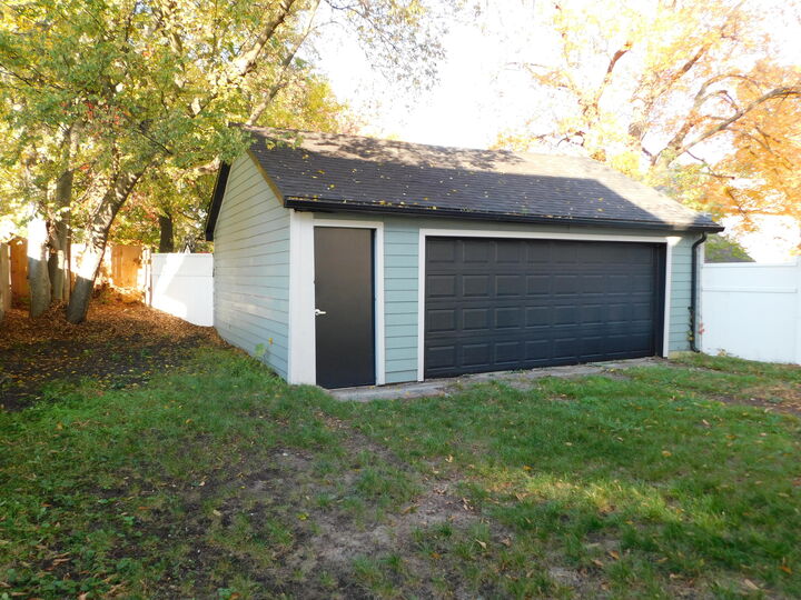 Property Photo: 711 Fuller Avenue SE MI 49506
