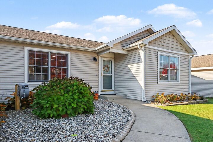 Property Photo:  1306 Alivia Drive  MI 49080 