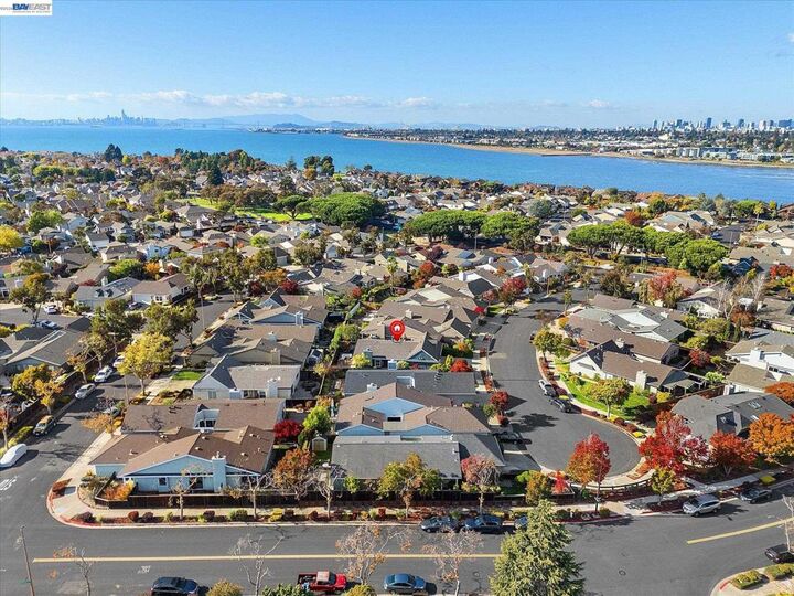 Property Photo:  135 Weymouth Ct  CA 94502 
